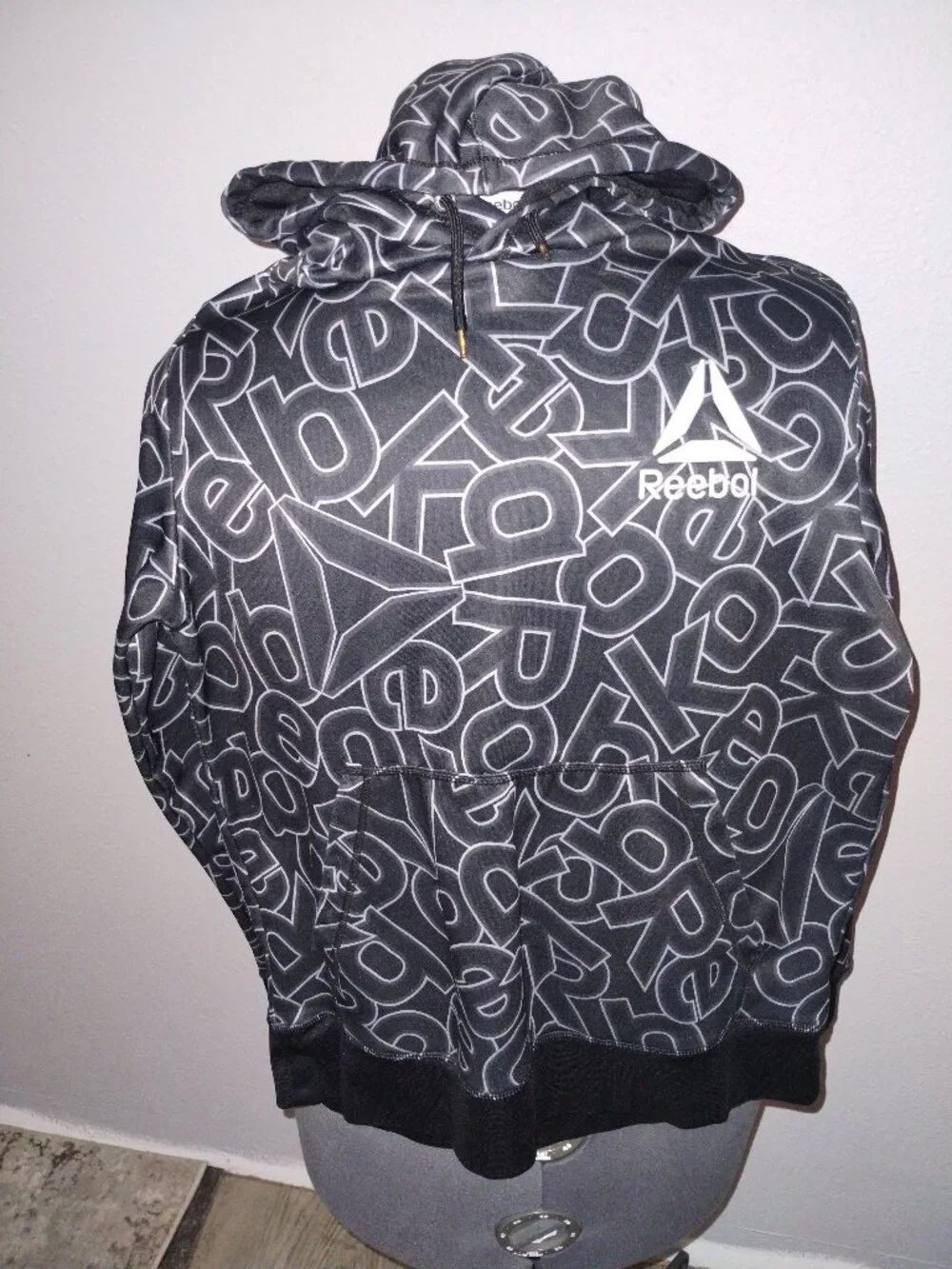 REEBOK 